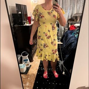 Yellow floral stretch dress